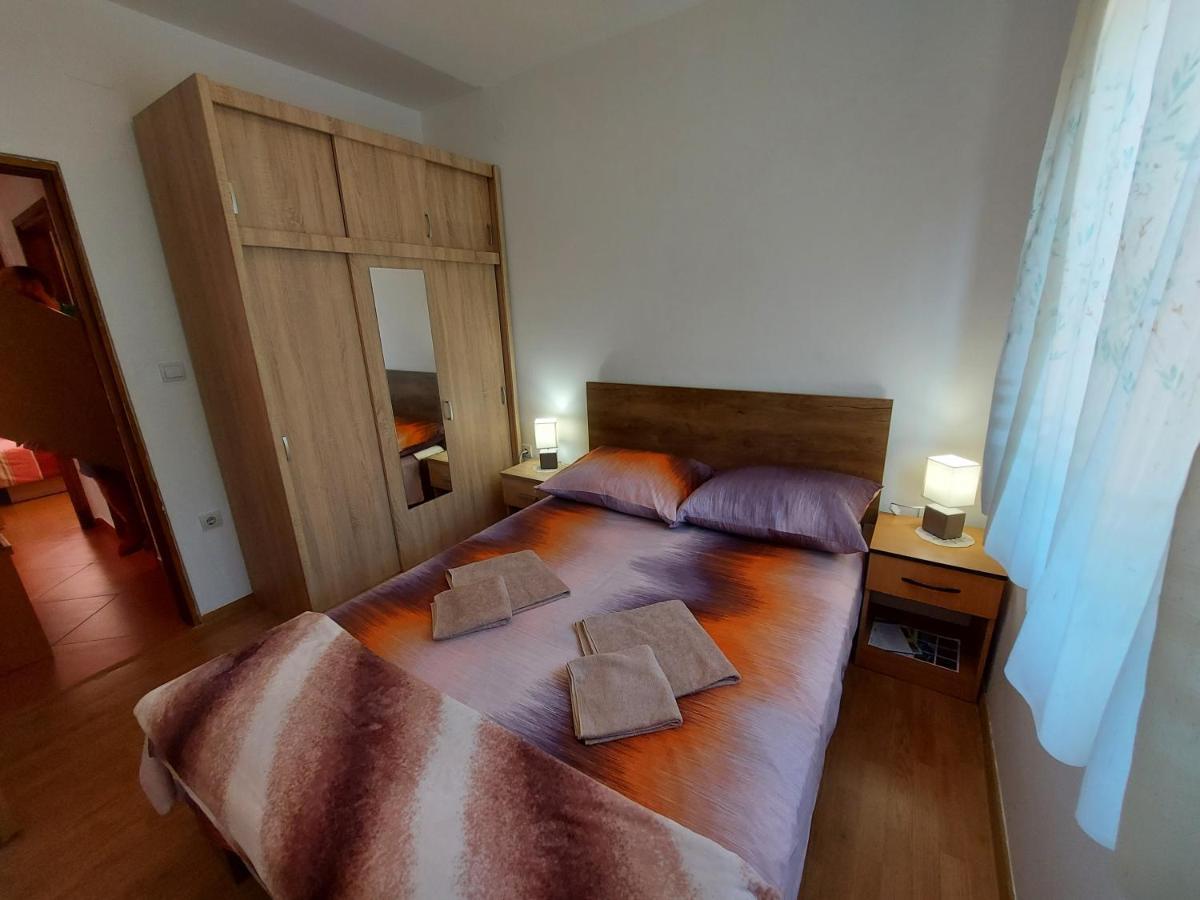 Apartman Porat Lägenhet Pula Exteriör bild