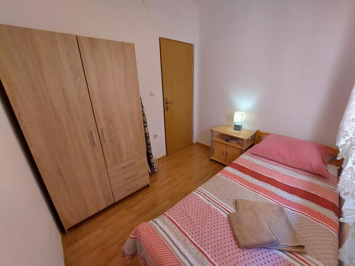 Apartman Porat Lägenhet Pula Exteriör bild
