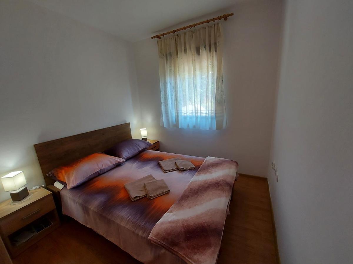 Apartman Porat Lägenhet Pula Exteriör bild