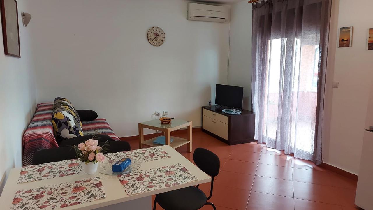 Apartman Porat Lägenhet Pula Exteriör bild
