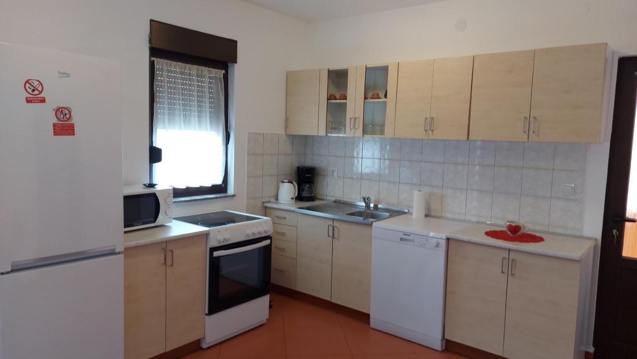 Apartman Porat Lägenhet Pula Exteriör bild